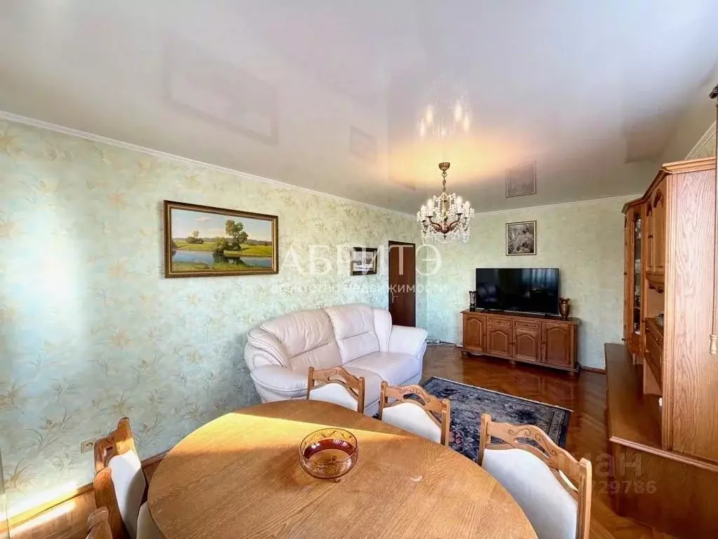 3-к кв. Липецкая область, Липецк ул. Фрунзе, 30 (80.9 м) - Фото 1