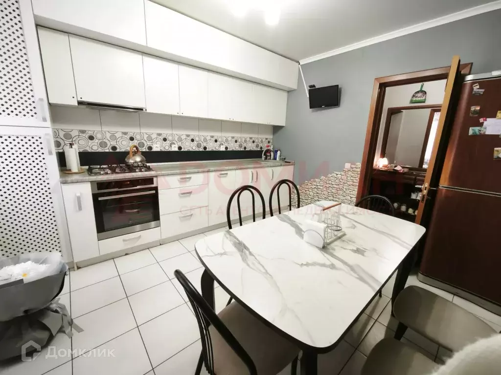 Продаётся 4-к квартира, 76.8 м - Фото 0