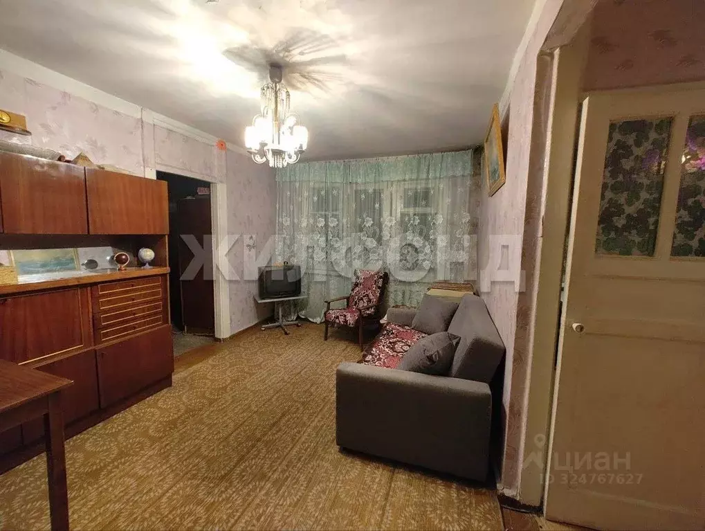 2-к кв. Алтайский край, Барнаул ул. Глушкова, 38 (45.0 м) - Фото 2