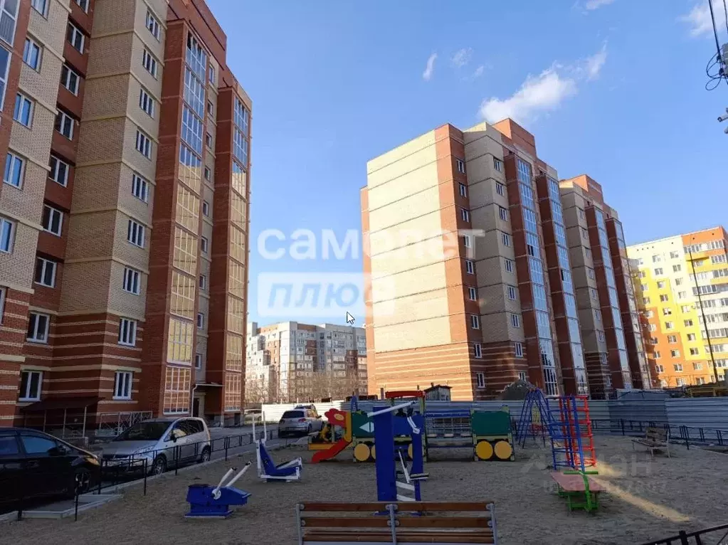 2-к кв. Омская область, Омск ул. Малиновского, 16к1 (60.0 м) - Фото 1