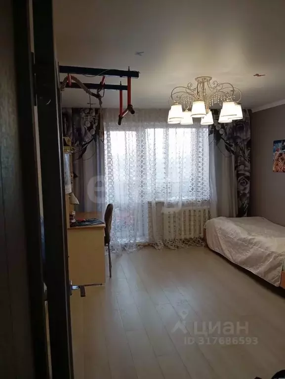 3-к кв. Кемеровская область, Кемерово ул. Авроры, 4 (80.5 м) - Фото 0