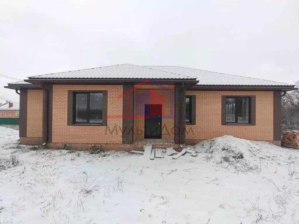 Дом в Белгородская область, Губкин Горняк мкр, 1 (174 м) - Фото 1