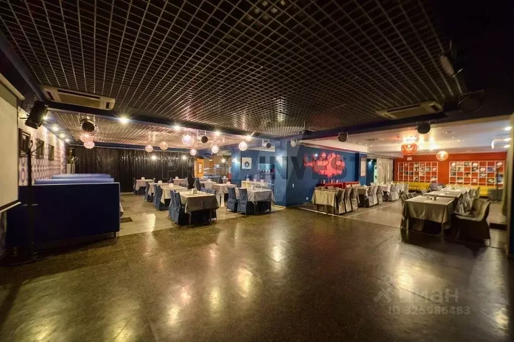 Помещение свободного назначения в Челябинская область, Челябинск ул. ... - Фото 1