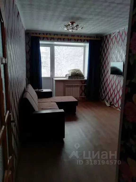 3-к кв. Кемеровская область, Таштагольский район, Шерегешское ... - Фото 0
