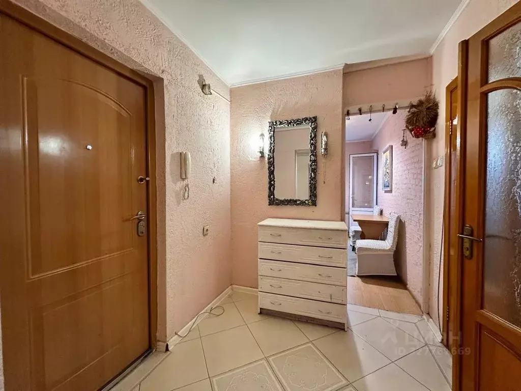 2-к кв. Севастополь просп. Генерала Острякова, 98 (62.0 м) - Фото 2