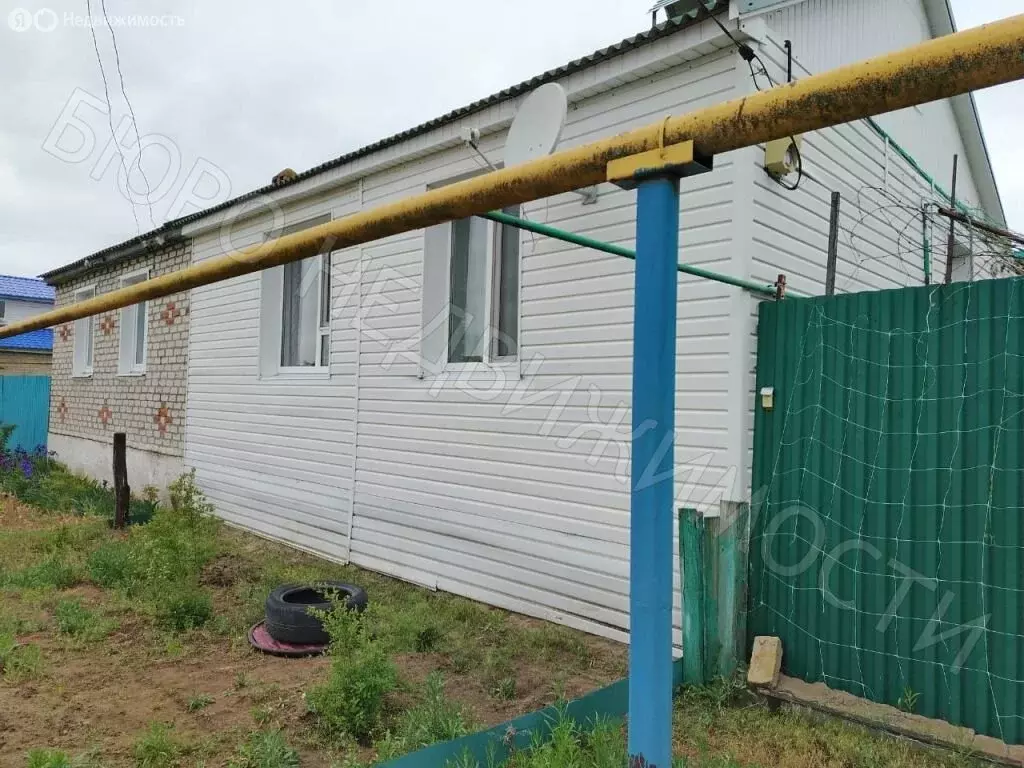Дом в село Алмазово, Советская улица, 96 (60 м) - Фото 0