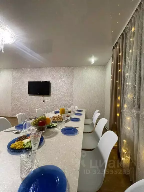 Дом в Омская область, Омск ул. Комнатова, 7 (200 м) - Фото 2