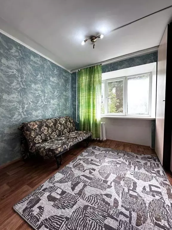 Комната Башкортостан, Уфа ул. Братьев Кадомцевых, 12 (13.4 м) - Фото 0
