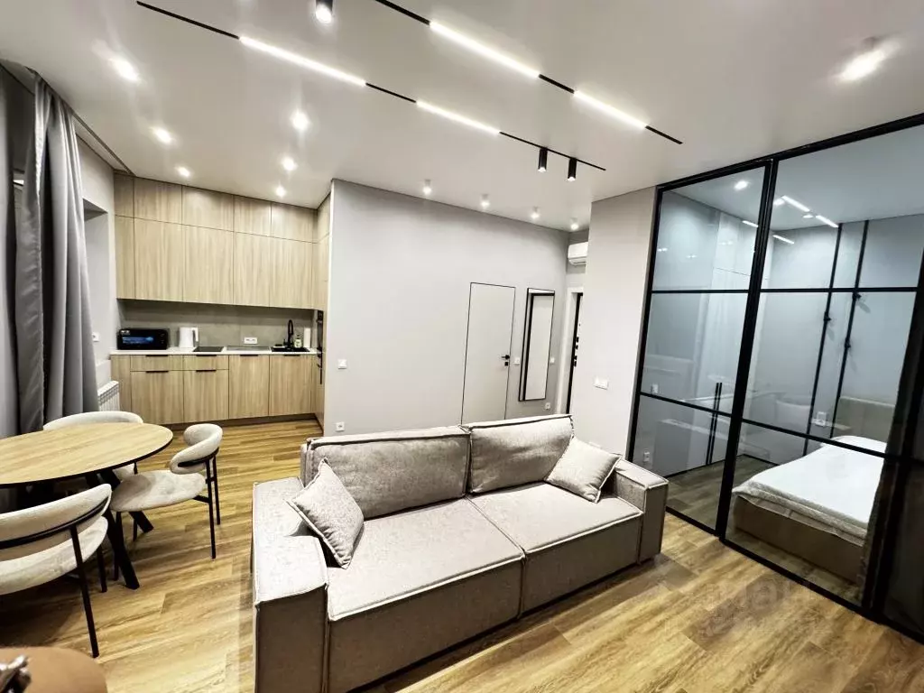 2-к кв. Приморский край, Владивосток ул. Грибоедова, 46А (43.0 м) - Фото 1