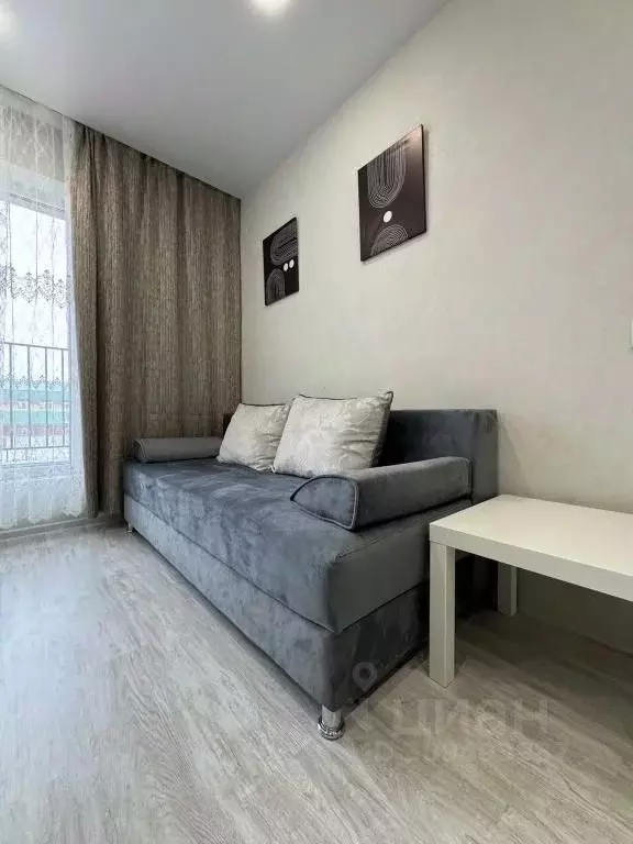 1-к кв. Тюменская область, Тюмень ул. Молодогвардейцев, 5к1 (35.0 м) - Фото 0