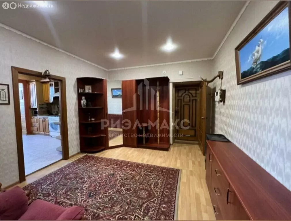 3-комнатная квартира: Брянск, улица Медведева, 9 (111.6 м) - Фото 2