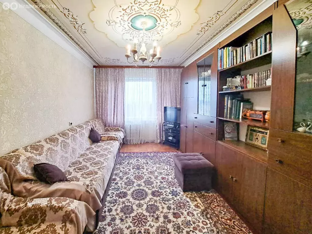 3-комнатная квартира: Нальчик, Кабардинская улица, 210 (68.4 м) - Фото 1