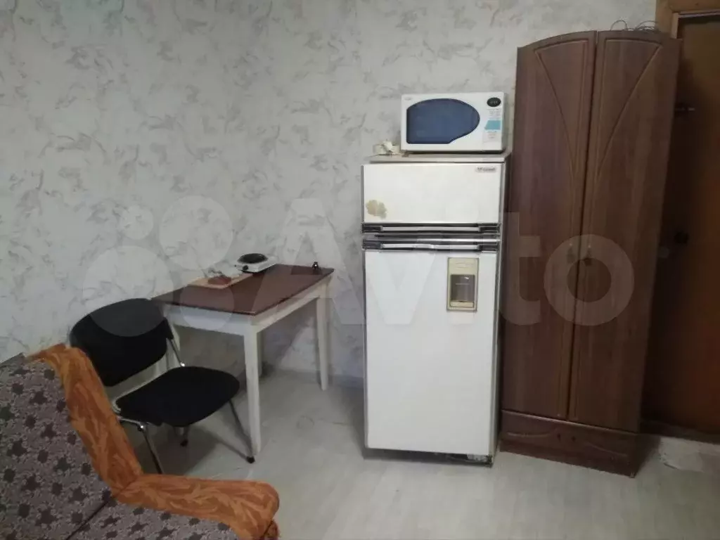 Комната 13 м в 4-к., 2/9 эт. - Фото 0