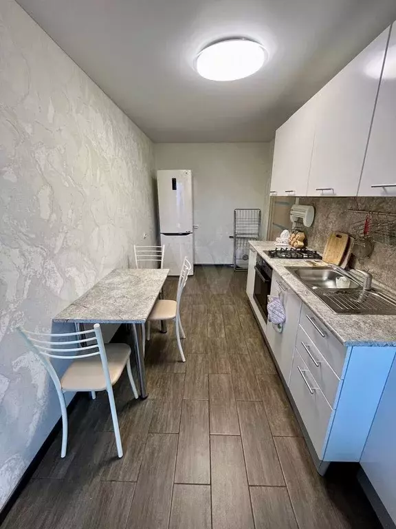 1-к. квартира, 39 м, 2/7 эт. - Фото 1