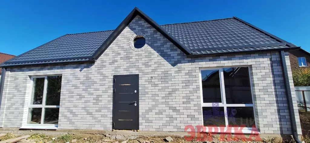 Дом в Краснодарский край, Крымск ул. Хрустальная (140 м) - Фото 0