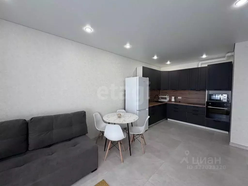 1-к кв. Тюменская область, Тюмень ул. Пожарных и Спасателей, 14 (42.0 ... - Фото 2