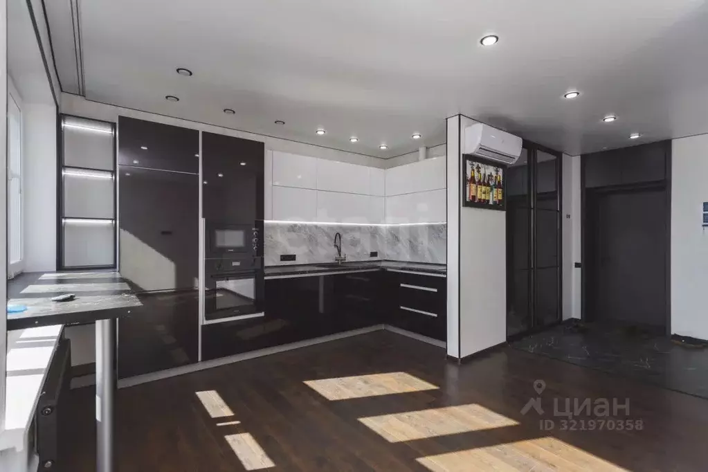 3-к кв. Башкортостан, Уфа ул. Рудольфа Нуреева, 5 (65.3 м) - Фото 0