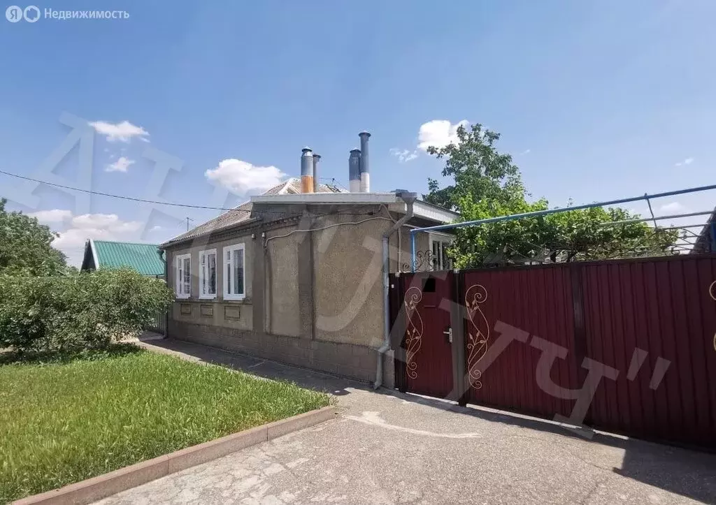 Дом в Будённовск, улица Борцов Революции (77.6 м) - Фото 1