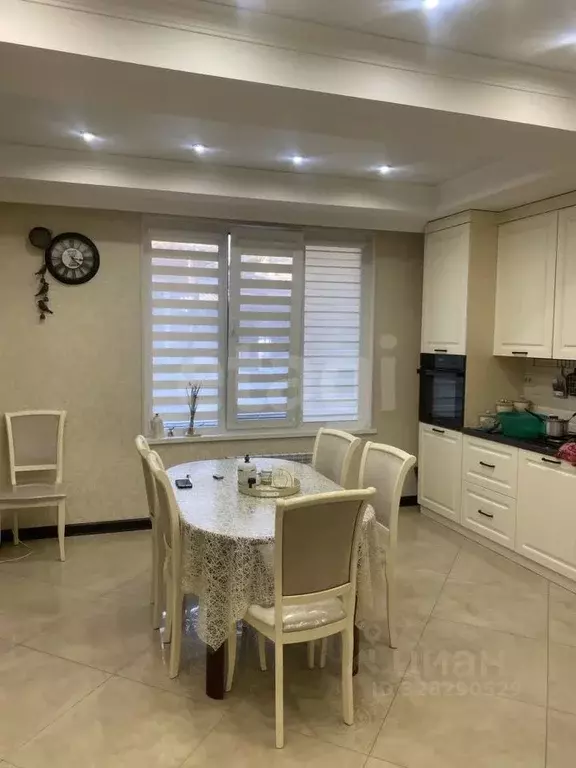 Дом в Северная Осетия, Владикавказ ул. Зортова, 22 (260 м) - Фото 1
