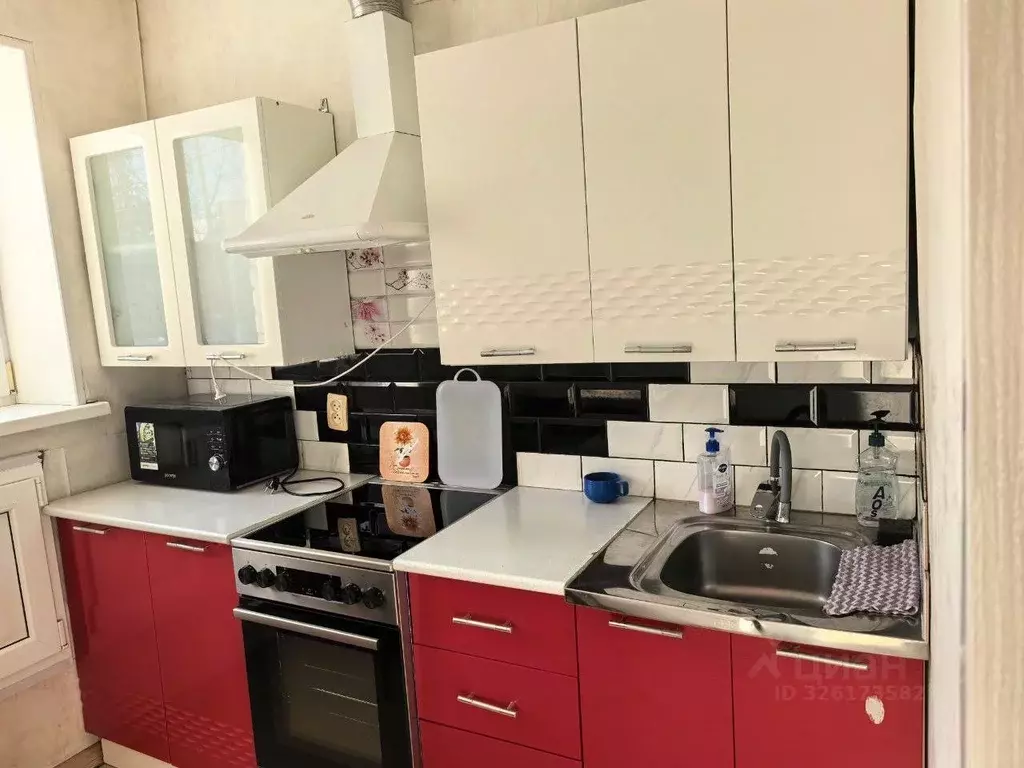 1-к кв. Приморский край, Артем ул. Кирова, 66/2 (30.0 м) - Фото 1