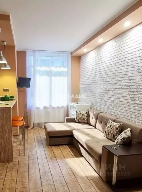 Студия Санкт-Петербург просп. Маршала Блюхера, 9к2 (26.9 м) - Фото 1