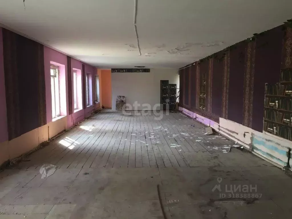 Помещение свободного назначения в Курганская область, Далматово ул. ... - Фото 1