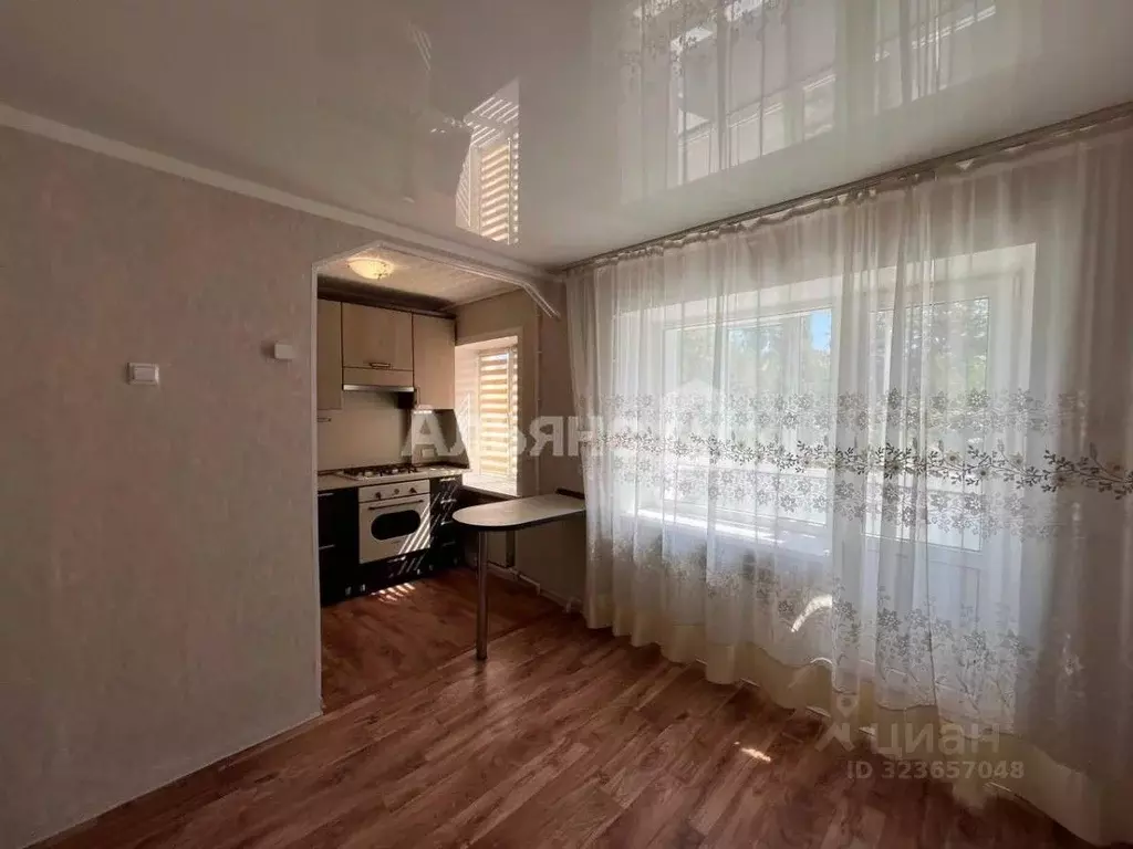 3-к кв. Ростовская область, Волгодонск ул. Кадолина, 10 (50.0 м) - Фото 1