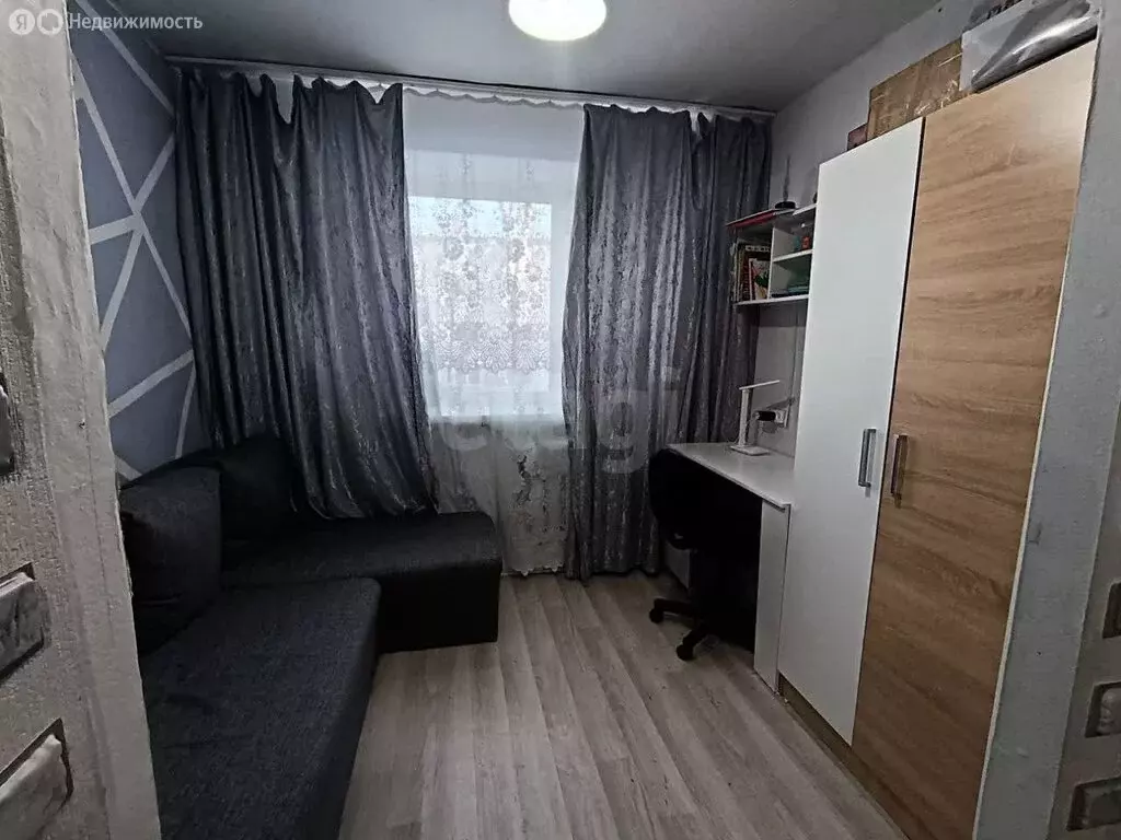 1-комнатная квартира: Тобольск, улица Семёна Ремезова, 120 (29.3 м) - Фото 2