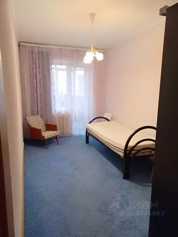 3-к кв. Омская область, Омск Почтовая ул., 6 (62.0 м) - Фото 0