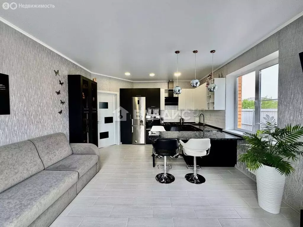 Дом в Старый Оскол, Успенская улица, 46 (100 м) - Фото 0