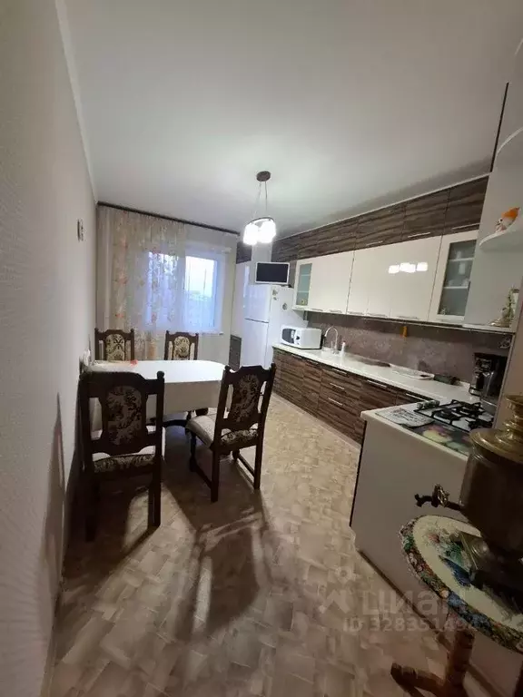 2-к кв. Саха (Якутия), Якутск ул. Лермонтова, 42 (64.0 м) - Фото 2