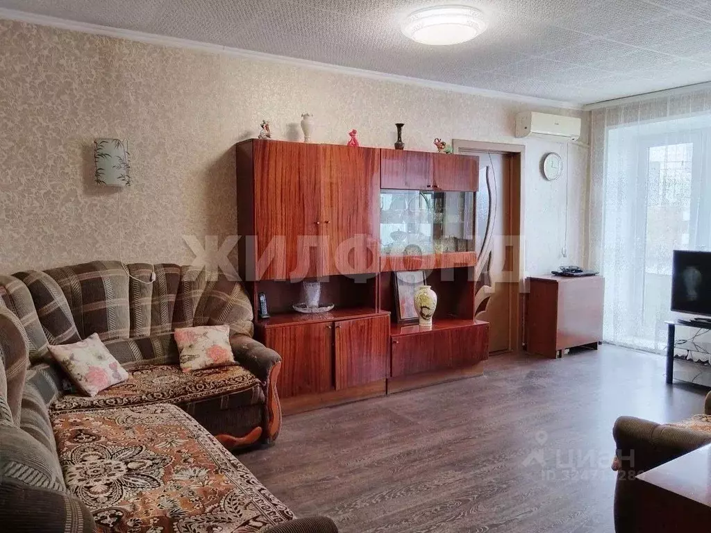 2-к кв. Хакасия, Абакан ул. Дзержинского, 191 (38.0 м) - Фото 1