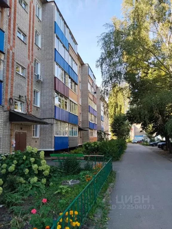 2-к кв. Липецкая область, Елец Транспортная ул., 1В (51.0 м) - Фото 0
