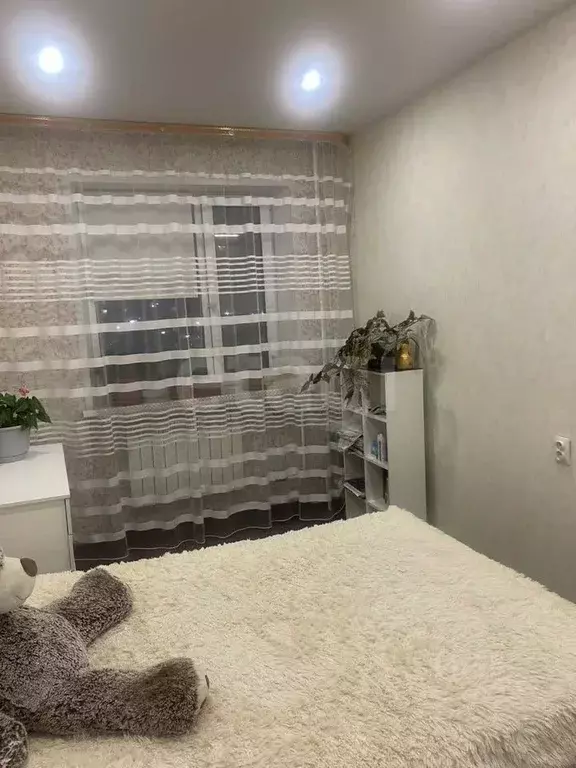 3-к кв. Ямало-Ненецкий АО, Новый Уренгой ул. 26-го съезда КПСС, 8 ... - Фото 2