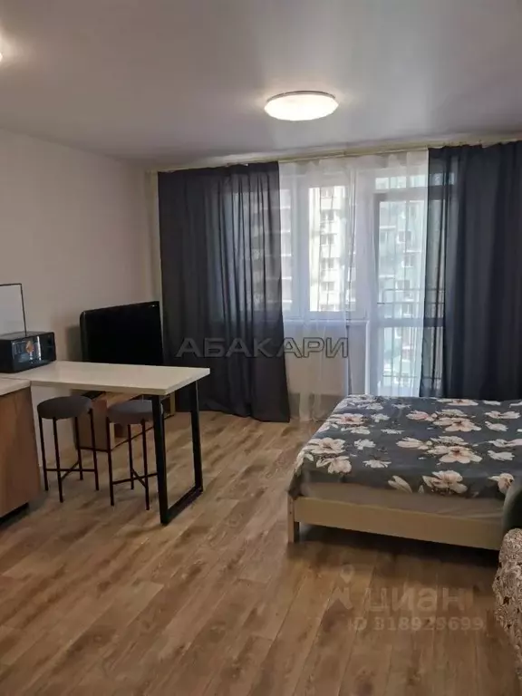 Студия Красноярский край, Красноярск ул. Петра Подзолкова, 24 (32.0 м) - Фото 0