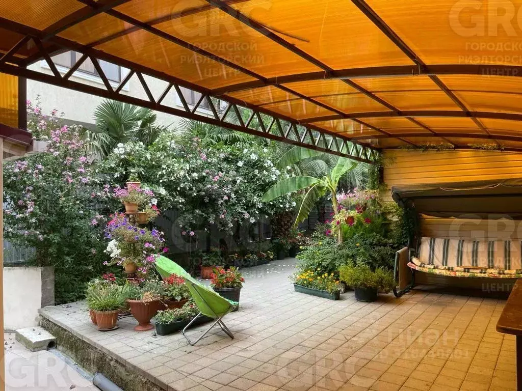 Дом в Краснодарский край, Сириус пгт ул. Ружейная (232 м) - Фото 1