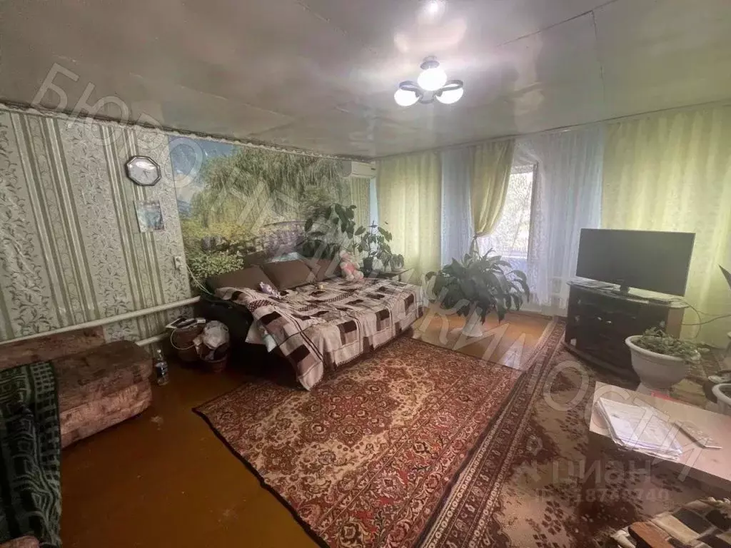 Дом в Саратовская область, Балашов Малая Революционная ул., 40 (58 м) - Фото 1