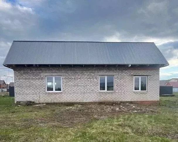 Дом в Башкортостан, Уфимский район, Дмитриевский сельсовет, д. ... - Фото 2