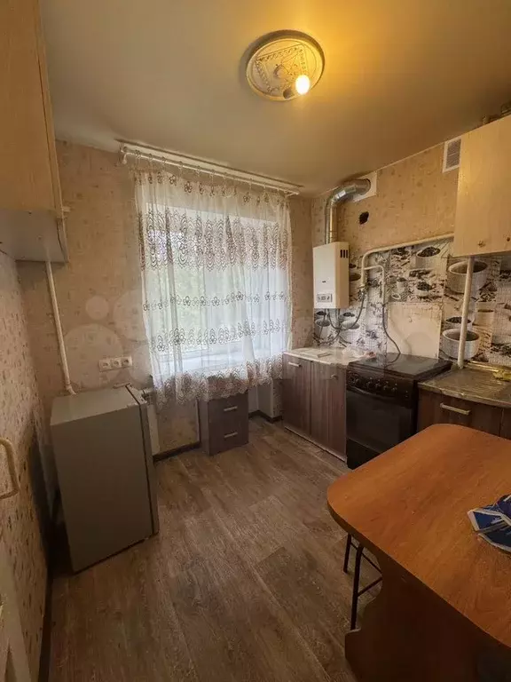 2-к. квартира, 45 м, 2/4 эт. - Фото 1