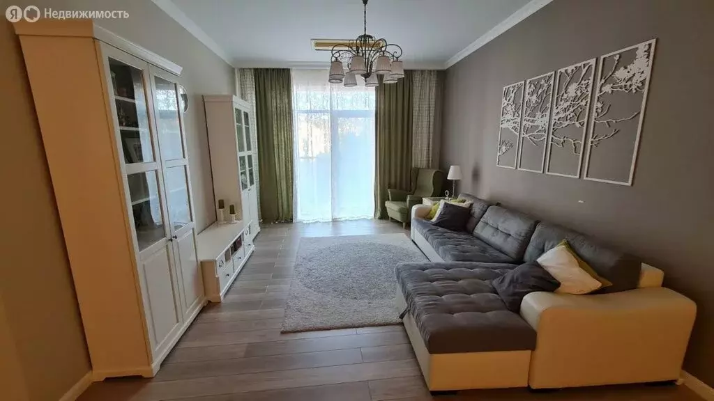 2-комнатная квартира: Геленджик, Крымская улица, 3к3 (84 м) - Фото 0