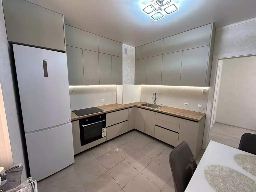 1-к кв. Белгородская область, Старый Оскол Степной мкр, 33Г (40.0 м) - Фото 1