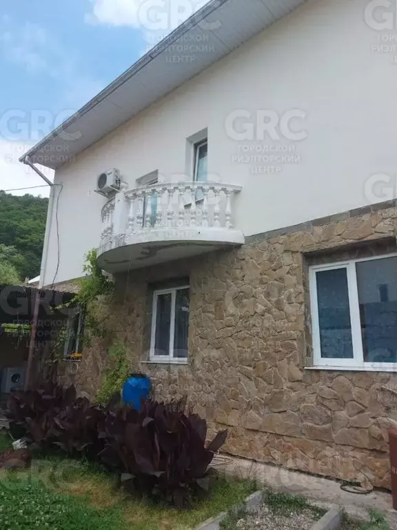 Дом в Краснодарский край, Сочи Магнитогорская ул., 12А (313 м) - Фото 1