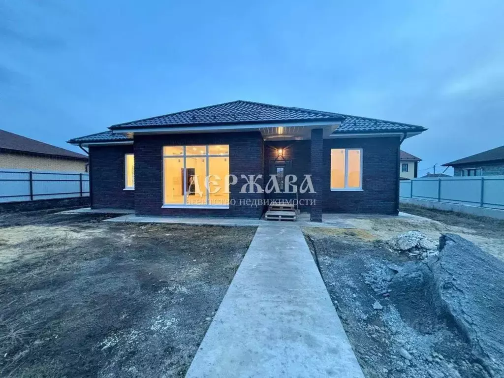 Коттедж в Белгородская область, Старый Оскол ул. Боровая, 55А (137 м) - Фото 1
