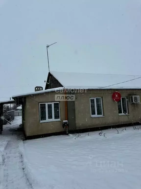 Дом в Ростовская область, Зерноградский район, Конзаводское с/пос, ... - Фото 1