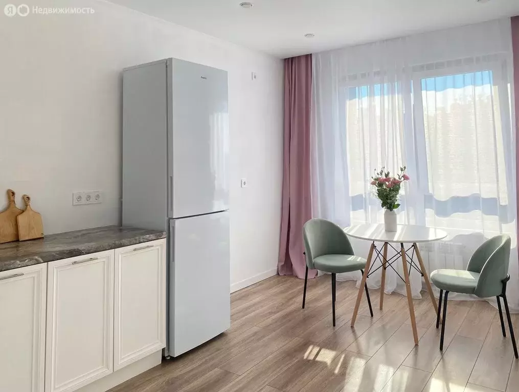 2-комнатная квартира: Иркутск, Дальневосточная улица, 166/4 (49.5 м) - Фото 1