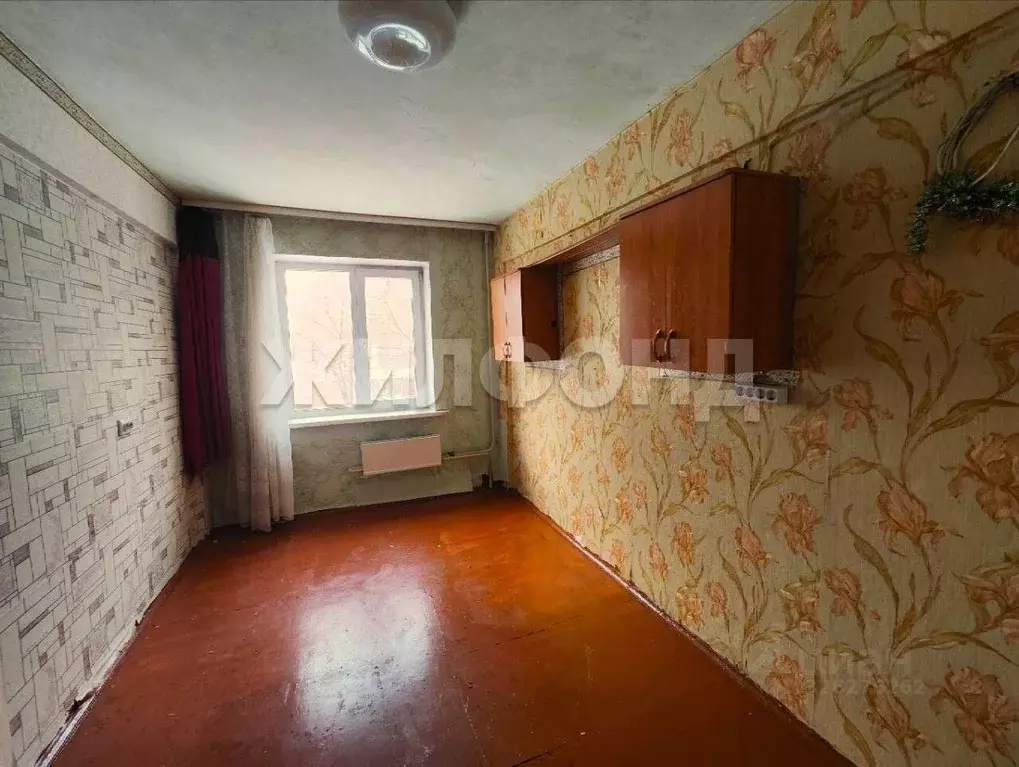 Комната Хакасия, Абакан Торговая ул., 2/1 (16.0 м) - Фото 1