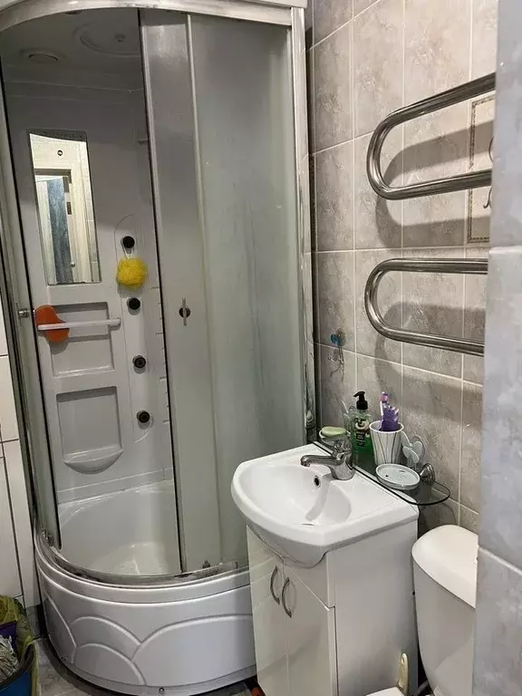 Студия Новосибирская область, Новосибирск Рябиновая ул., 10/1 (23.0 м) - Фото 1