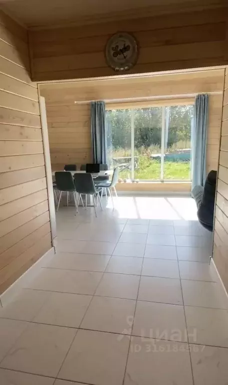 Дом в Новгородская область, Валдайский район, Короцкое с/пос 16А (105 ... - Фото 1