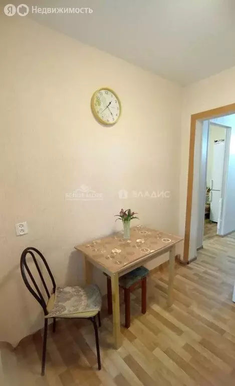 3-комнатная квартира: Уемский, Заводская улица, 43 (55.2 м) - Фото 0
