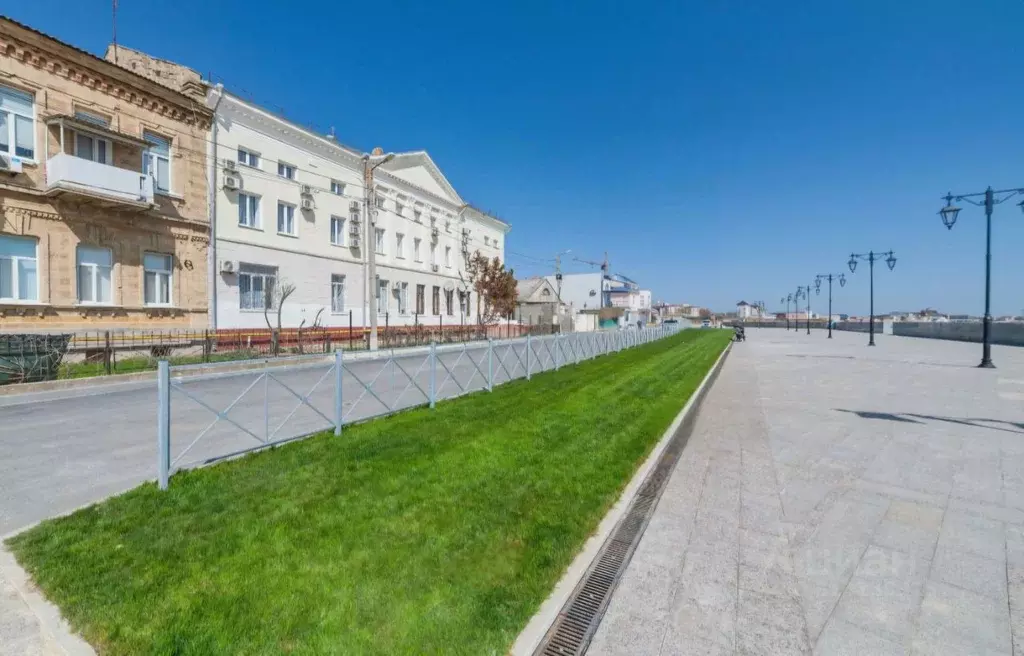 Помещение свободного назначения в Крым, Евпатория наб. Имени ... - Фото 0